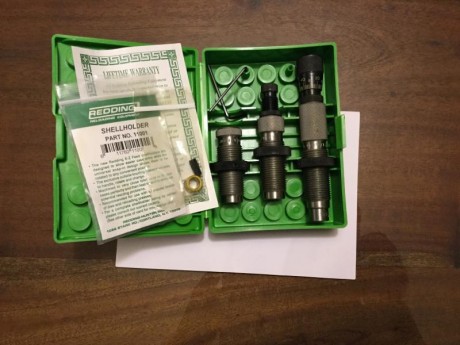 Vendo Dies por no usarlos apenas  he usado el de puntas micrómetros algo más pero están nuevos 
Los vendo 00