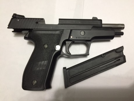 Buenas noches,

Pongo en venta mi sig sauer p226 con un kit del 22 Lr incluido en el precio.
La entrego 00