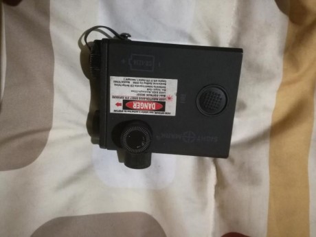 Vendo laser bajo perfil sighmarck
80 euros mas gastos de envio
 IMG_20170324_191724.jpg 
 IMG_20170324_191731.jpg 01