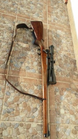 Vendo rifle de caja larga y cerrojo, marca Breno en calibre 30 06 con monturas de palometa y visor Khales 00