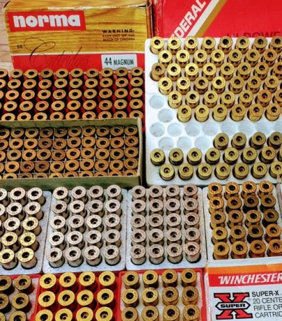 Vendo vainas 44 Magnum, de varias marcas, con un solo disparo, limpias, recalibradas y desempistonadas, 01