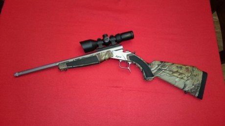 Vendo apex compact  222 en perfecto estado y con un par de cajas de municion disparadas!!! 
El visor y 02