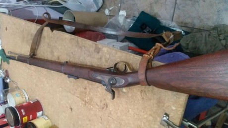 Compro rifle de avancarga, exteriormente debe de estar impecable, interiormente me da igual, es para decoracion. 40