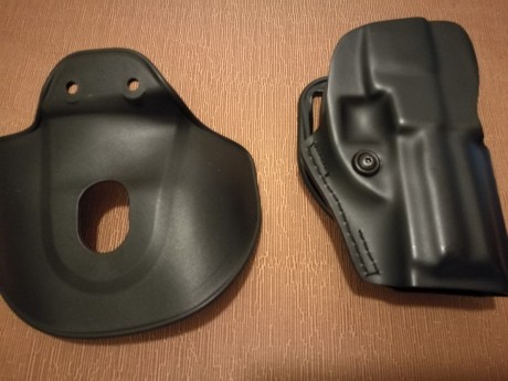 Con el tiempo y los cambios de armas va uno acumulando en el armario infinidad de cosas ,con la intención 00