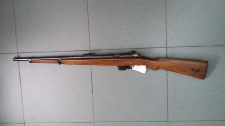 vendo carabina del 9 largo 150 euros portes aparte 
Ahora 120 euros 01