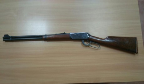 Vendo mi Winchester 30.30 de palanca porque no le doy uso.

Es el clásico modelo 94, del año 1979.
El 02