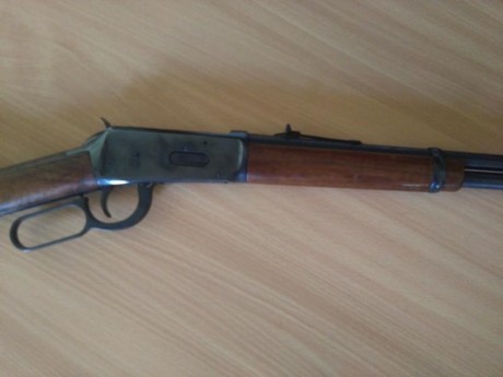 Vendo mi Winchester 30.30 de palanca porque no le doy uso.

Es el clásico modelo 94, del año 1979.
El 01