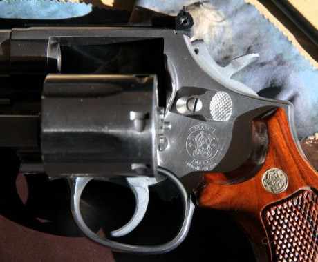 Hola:

Pues como indico en el anuncio, estoy interesado en adquirir un revolver de 6 pulgadas, preferiblemente 61