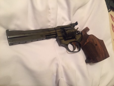 Retirado de la venta. 01