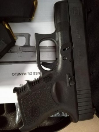Vendo mi Smith & Wesson M&P Shield. Extremadamente portable y sin el primer roce. Tiene exactamente 131