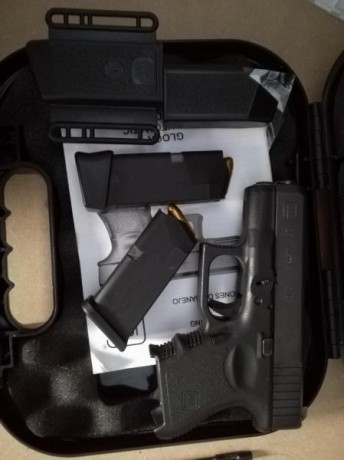 Vendo mi Smith & Wesson M&P Shield. Extremadamente portable y sin el primer roce. Tiene exactamente 130
