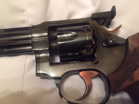 Retirado de la venta. 11