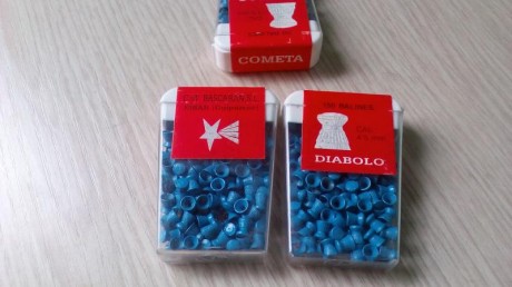 Hola, tengo una pequeña coleccion de balines, nuevos y antiguos y recientemente me he encontrado estos,

 00