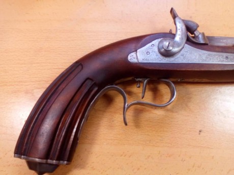 Se vende pistola Ardesa Europa cal. 45
Precio 170 € mas portes.
Mas fotos por e-mail. Se puede ver y probar 02