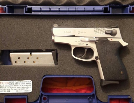   Hola compis. Vendo en Madrid esta preciosa Smith Wesson CS9. Con maletin, instrucciones y sus dos cargadores. 00