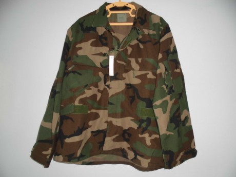 Vendo dos uniformes.
Uniforme de nomex o aramida, para tripulaciones de combate de la USAF pero de uso 00