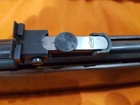 Un compañero me ha pedido que le anuncie está carabina Anschutz Match 64 con tunel delantero y mira Micrometrica 00