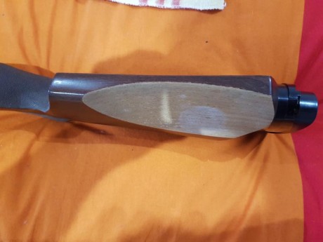 Un compañero me ha pedido que le anuncie está carabina Anschutz Match 64 con tunel delantero y mira Micrometrica 10