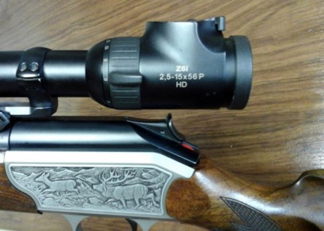 Por petición expresa de un amigo pongo su rifle a la venta bajo el siguiente anuncio:

Rifle: Blaser R93 02
