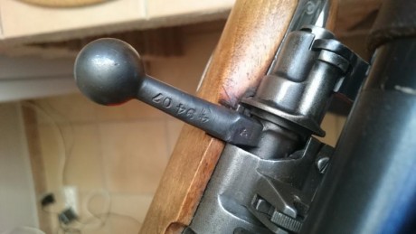 Buenas, mi amigo José Antonio vende un cetmetón FR8, calibre 308, año 1953, fabrica La Coruña, con monturas 132