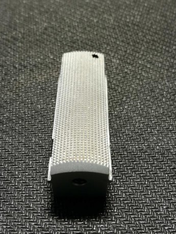 Vendo  MAIN SPRING HOUSING  para 1911 marca STI en acero inoxidable

Usado. Con rosca para acoplar  MAGWELL 02