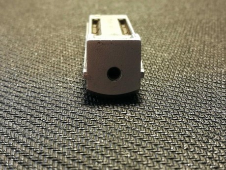 Vendo  MAIN SPRING HOUSING  para 1911 marca STI en acero inoxidable

Usado. Con rosca para acoplar  MAGWELL 00