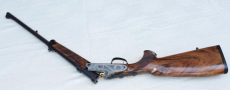 Vendo Rifle Blaser Monotiro K95 Baronese
Vendo Rifle Blaser Monotiro cal 30-06 K95 Baronese nuevo, 4 balas 00