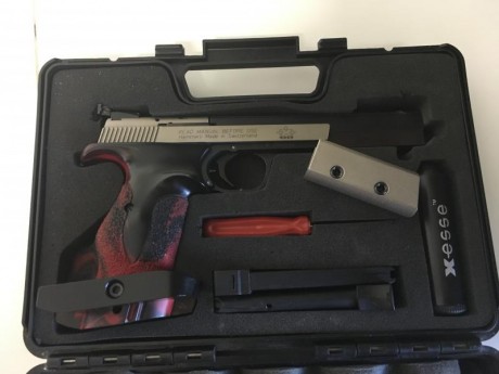 Buenas tardes compañeros, pongo en venta mi hamerli x esse sport, la cual ya ha cumplido su función de 10