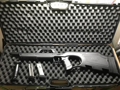 Hola a todos los foreros y foreras.

Con todo el dolor de mi corazón, vendo mi carabina Walther G22 (para 01