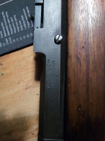 Por dejar la afición voy a ir desprendiendome de los juguetes.
Vendo enfield MK1 Nº4 del año 1944, guiado 11