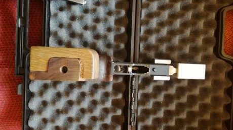 VENDIDA
Hola
pongo a la venta esta pardini,lleva dos cargadores,maletin y recoge vainas.
Esta guiada en 10