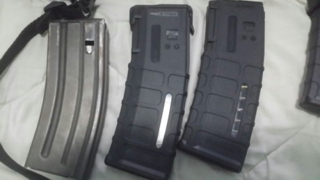 Vendo el rifle con mira tactica, bipode Harris, 6 cargadores y funda de transporte táctica para 2 armas. 01