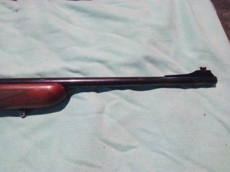 No esta impecable, las maderas tienen marcas de uso y el pavonado no està impoluto, presenta algunas manchas 22