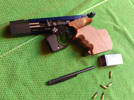 Vendo Match Guns MG2-E 
Como puede observarse es la versión de disparador electrónico, con pocos disparos 30