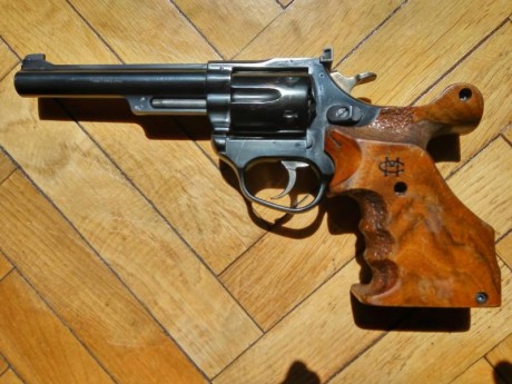 Por hueco en licencia para otro proyecto...
Vendo ASTRA MATCH del 38 en perfecto estado.
Sin holguras.
Disparador 00