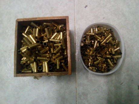 Buenos días, tengo para vender las siguientes vainas:

Cal. 38 - 500 Magtech
              600 Fiocchi
 00