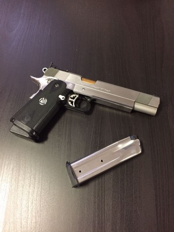 Hola estoy interesado en comprar una infinty scepter en muy buen estado y precio razonable del mercado. 120