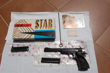 Vendo pieza de colección pistola STAR Target 22 LR comprada hace 2 años en una armería que cerro, comprada 10