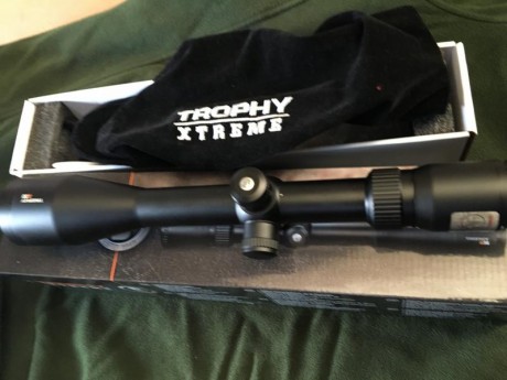 En su caja original sin usar, comprado hace un mes, estado 100% nuevo. Reticula DOA 800 .
Torretas con 00