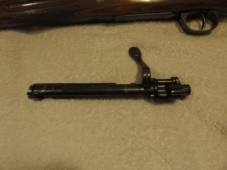 Por encargo de un compañero del tiro pongo este anuncio.

Coruña Modelo A en cal 308.

Su dueño no lo 10