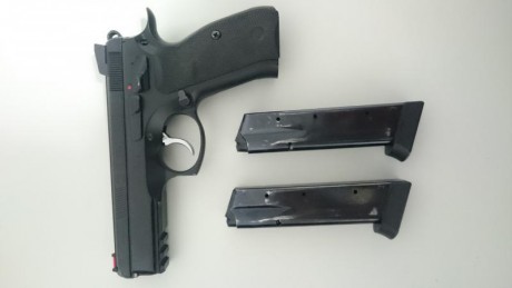 Hola a todos...
Vendo CZ 75 SP 01 Shadow, por no usar. Con dos cargadores. En perfecto estado. Punto de 01