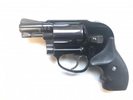 Se vende Revólver Smith & Wesson de dos pulgadas, calibre 38 de 5 cartuchos. Está en perfecto estado, 00