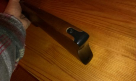 Hola.  Vendo este rifle, con cuatro cargadores de cuatro disparos cada uno, base para holográfico o visor 21