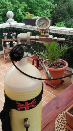 Hola, estaba decidido a comprarme una Gamo CFR que tenia localizada por unos 150€ , me apetece tener una 30