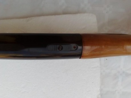 ----VENDIDA GRRACIAS----

 Se vende escopeta de corredera Mossberg 500A , Calibre 12/76.
 Con 2 Cañones 22