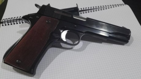Un amigo me pide ponga en venta su pistola marca STAR ( B. Echeverria) SA.
EIBAR.  Calibre 9mm, estado 12