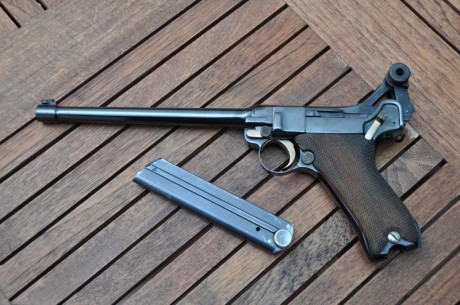 Vendo esta pistola, con Certificado Arma Histórica de la Guardia Civil. 1.990€.
Solamente atiendo por 00