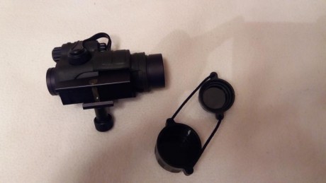 :zebFat: Vendo mi aimpoint Compc3 4 Moa. Tiene 4 años y muy poco uso. Ha estado montado en una carabina 02