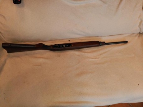 Hola a todos:
Un colega mio me ha pedido que ponga a la venta este magnifico rifle con apenas uso y en 20