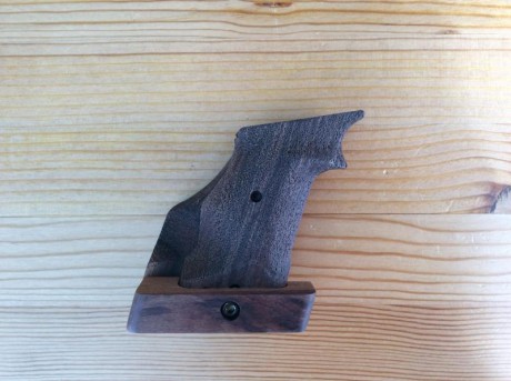 EN VENTA PISTOLA GAMO COMPACT PARA ZURDO, PRECIO 150€ INCLUIDOS LOS GASTOS DE ENVÍO EN LA PENÍNSULA.

Hola 51